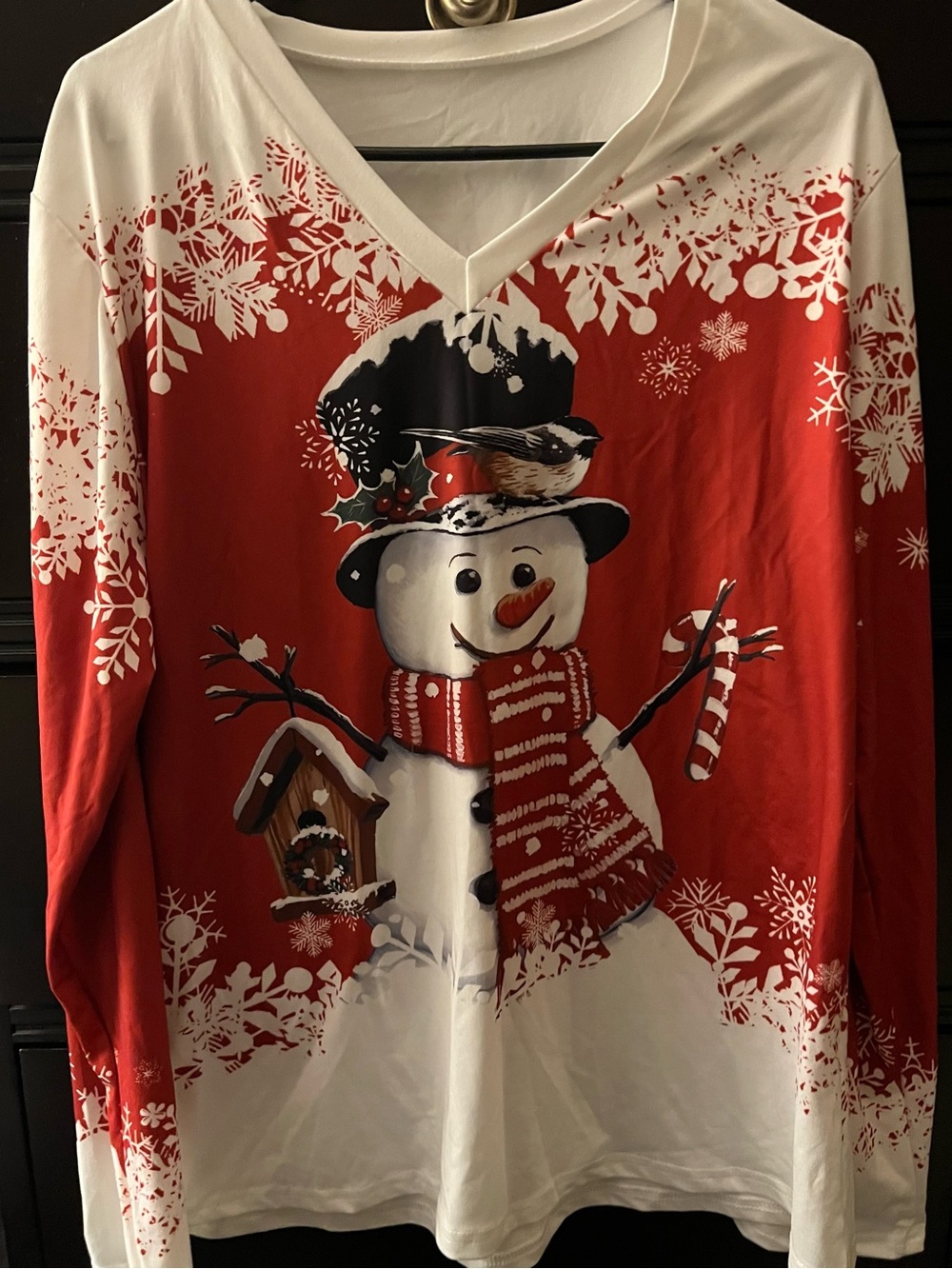 Women’s Red & White Snowman Long-Sleeve Holiday Tee